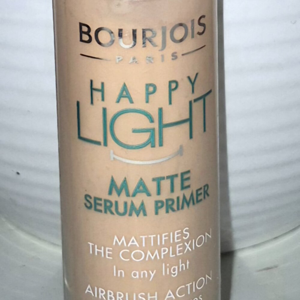 Bourjois Paris Happy Light Matte Serum Primer Base